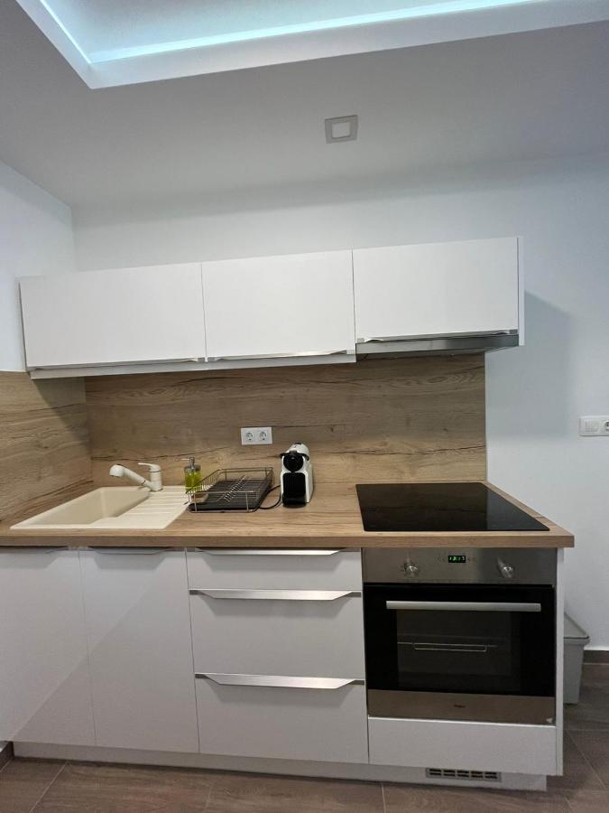 Swan Apartman - Keszthely Ngoại thất bức ảnh