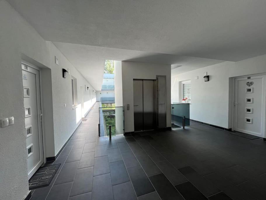 Swan Apartman - Keszthely Ngoại thất bức ảnh